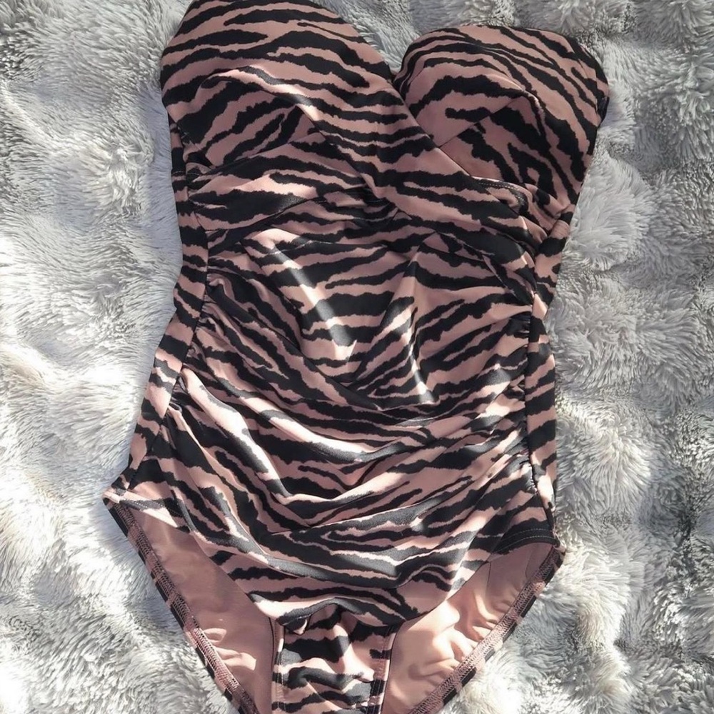 Lands' End Brown and Black One Piece Swimsuit